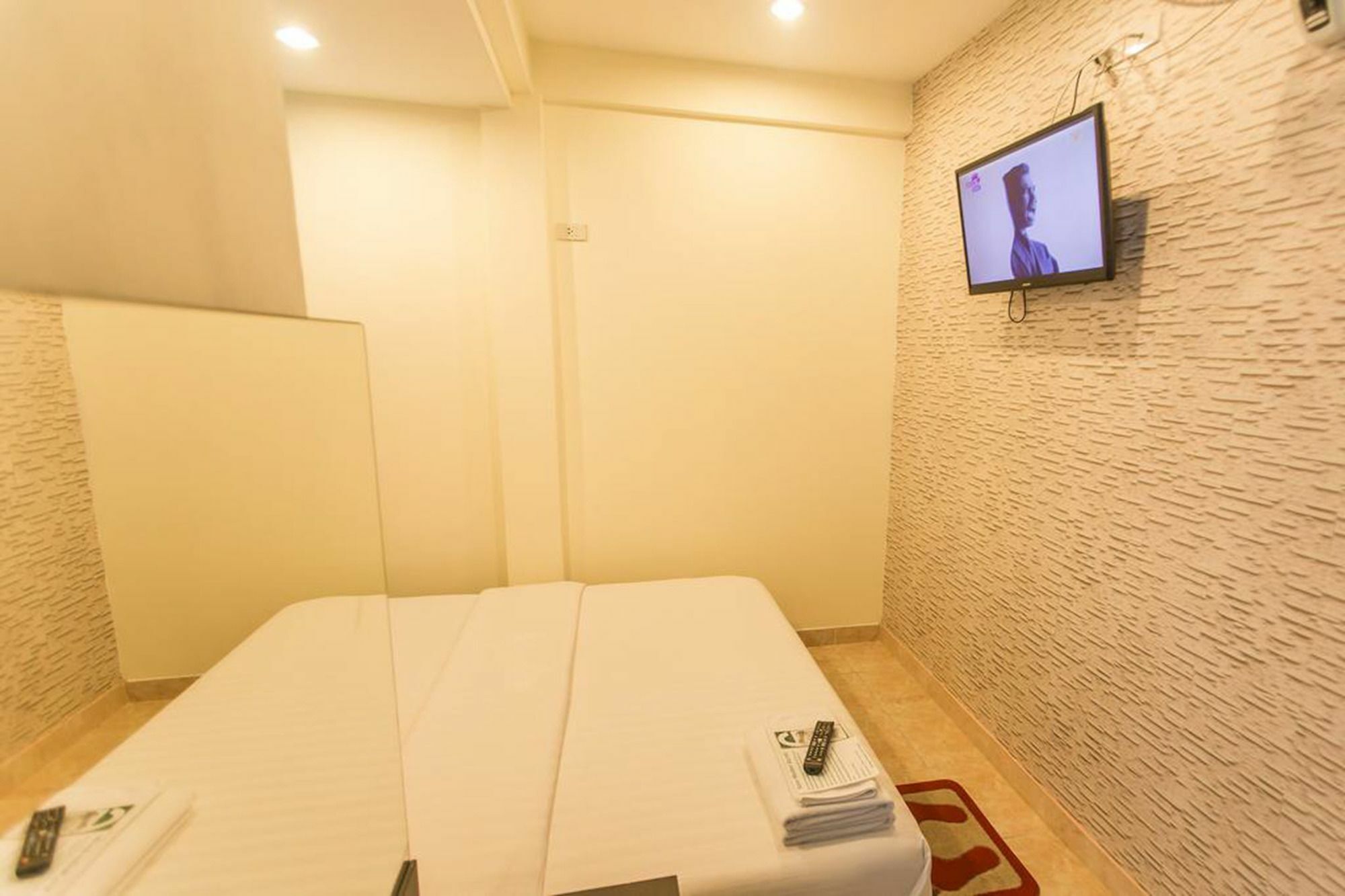 Retox Game On Otel Pattaya Dış mekan fotoğraf